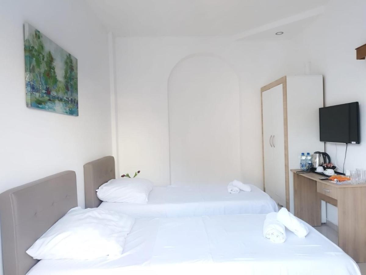 Villa Central Riverside Mostar Bagian luar foto