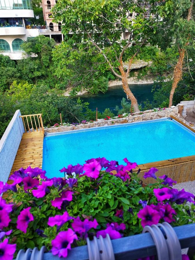 Villa Central Riverside Mostar Bagian luar foto